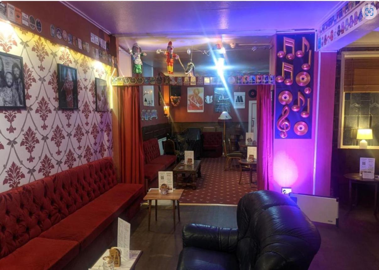 The Albert Hotel Near Winter Gardens Blackpool Bagian luar foto