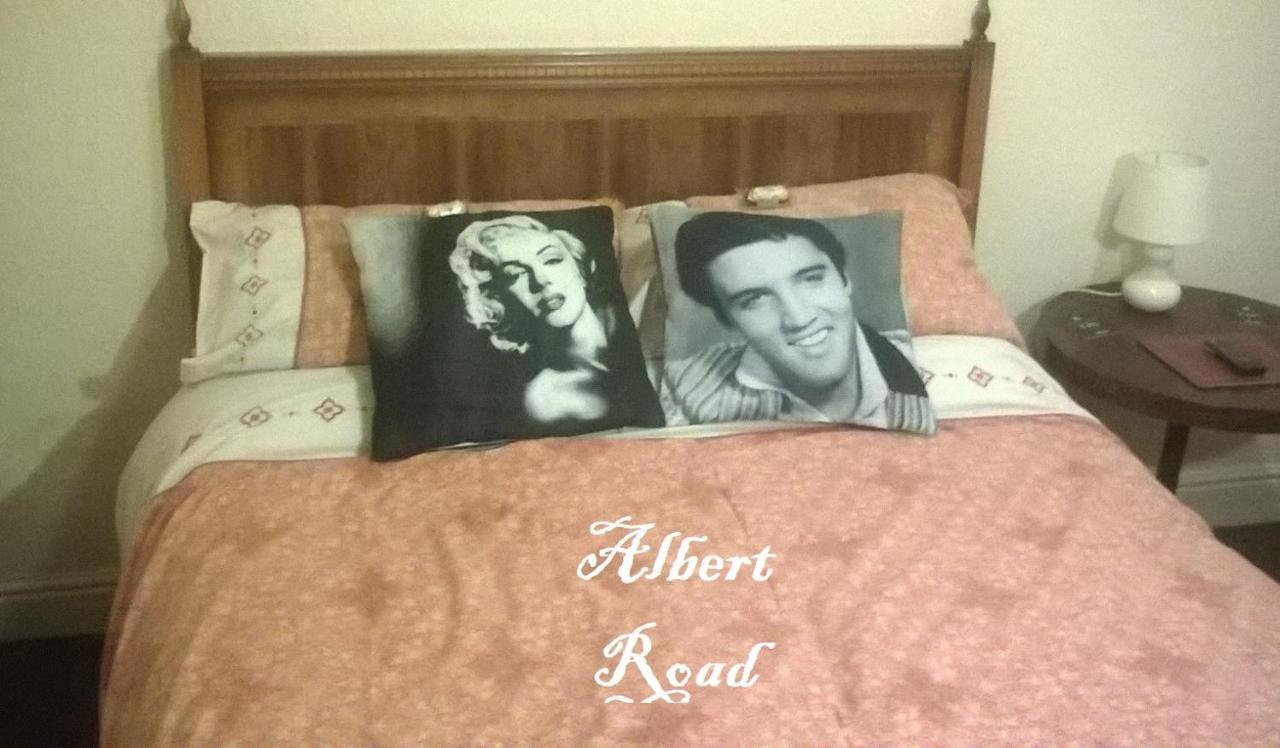 The Albert Hotel Near Winter Gardens Blackpool Bagian luar foto